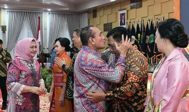 Gubsu Edy Rahmayadi Gelar Pisah Sambut Kapolda Sumut Indhie